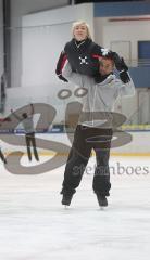 Training Eisgala 2012 - 3-fachen Weltmeister Aljona Savchenko und Robin Szolkwoy