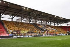 3. Liga; FC Ingolstadt 04 - SG Dynamo Dresden; Fan Fankurve Banner Fahnen Spruchband Dresden