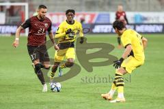 3. Liga; FC Ingolstadt 04 - Borussia Dortmund II; Pascal Testroet (37, FCI) Guille Bueno (3 BVB2)