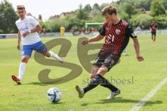 Testspiel; 3. Liga; TSV Berching - FC Ingolstadt 04; Moritz Seiffert (23, FCI) Flanke