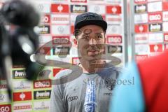 DFB Pokal; FC Ingolstadt 04 - Erzgebirge Aue; Jubel Sieg 2:1, Cheftrainer Roberto Pätzold (FCI) im Interview