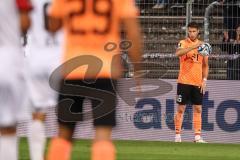 3. Liga; FC Viktoria Köln - FC Ingolstadt 04; Einwurf Ryan Malone (16, FCI)