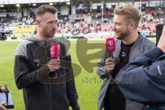 3. Liga; SV Sandhausen - FC Ingolstadt 04; Jannik Mause (7, FCI) bekommt die Torschützen Kanone vom Kicker überreicht, Interview mit Magenta