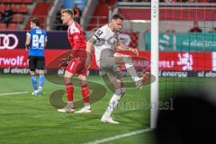 3. Liga; FC Ingolstadt 04 - 
Arminia Bielefeld; Ryan Malone (16, FCI) ärgert sich Torchance verpasst Kersken Jonas (1 AB)