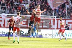 3. Liga; SSV Jahn Regensburg - FC Ingolstadt 04; Yannick Deichmann (20, FCI) Huth Elias (29 Jahn) Kopfball