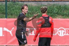 3. Liga; FC Ingolstadt 04 - Trainingslager Südtirol, Cheftrainer Rüdiger Rehm (FCI) Hawkins Jaren (20 FCI)