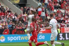 3. Liga - Saison 2023/24 - Rot-Weiss Essen - FC Ingolstadt 04 -  - Sebastian Gronning (Nr.11 - FCI) - Jose Enrique Rios Alonso (#23 Essen) - Foto: Meyer Jürgen
