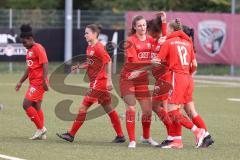 Frauen - Bayernliga -  FC Ingolstadt 04 II -SV Frensdorf -  Der 1:0 Führungstreffer durch Melina Prawda rot FCI - Jubel  - Foto: Meyer Jürgen