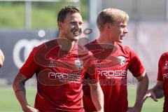 2. Bundesliga - FC Ingolstadt 04 - Trainingsauftakt mit neuem Trainerteam - Marcel Gaus (19, FCI) Ilmari Niskanen (22, FCI)