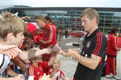 FC Bayern - Fahrzeugübergabe Audi - Saison 2011-2012 - Toni Kroos