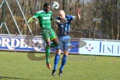 Landesliga 2015/16 - FC Gerolfing - SV Planegg - Krailing - Adrian Robinson grün Gerolfing - Tobias Kutz blau Planegg - Foto: Jürgen Meyer