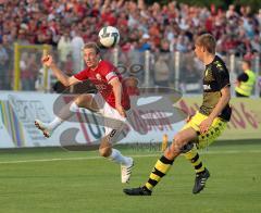 3.Liga - FC Ingolstadt 04 - Borussia Dortmund II  Moritz Hartmann kämpft sich nach vorne