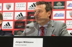 FC Ingolstadt 04 - Pressekonferenz - Vorstellung der neuen Fankarte - bargeldloses Bezahlsystem - Sparkasse Ingolstadt Jürgen Wittmann