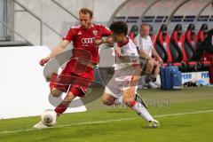 2. BL - FC Ingolstadt 04 - 1. FC Köln - 2014 - Moritz Hartmann (9) und rechts Kazuki Nagasawa