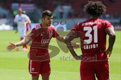 2. BL - FC Ingolstadt 04 - Karlsruher SC - 0:2 - Ümit Korkmaz (14) schimpft zum Schiedsrichter, rechts Caiuby Francisco da Silva (31)