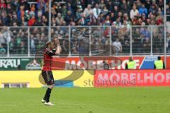 1. Bundesliga - Fußball - FC Ingolstadt 04 - Borussia Mönchengladbach - Torschütze Moritz Hartmann (9, FCI) wird ausgewechselt bedankt sich bei den Fans