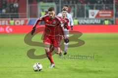 1. Bundesliga - Fußball - FC Ingolstadt 04 - SC Freiburg - Mathew Leckie (7, FCI) greift an