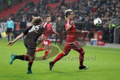 1. Bundesliga - Fußball - Bayer Leverkusen - FC Ingolstadt 04 - Tin Jedvaj (16 Leverkusen ) Darío Lezcano (11, FCI)