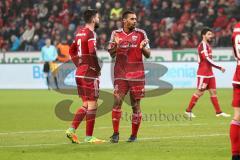1. Bundesliga - Fußball - Bayer Leverkusen - FC Ingolstadt 04 - mitte Marvin Matip (34, FCI) feuert sein Team an, Anthony Jung (3, FCI)