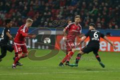 1. Bundesliga - Fußball - Bayer Leverkusen - FC Ingolstadt 04 - Sonny Kittel (21, FCI) Lukas Hinterseer (16, FCI) Aleksandar Dragovic (Leverkusen 6)