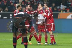 1. Bundesliga - Fußball - Bayer Leverkusen - FC Ingolstadt 04 - Tor Jubel 1:2 Almog Cohen (36, FCI) mit Markus Suttner (29, FCI), links Almog Cohen (36, FCI) Anthony Jung (3, FCI)