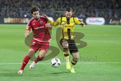 1. Bundesliga - Fußball - Borussia Dortmund - FC Ingolstadt 04 - 1:0 - Zeikampf Romain Brégerie (18, FCI) Gonzalo Castro (BVB 27)