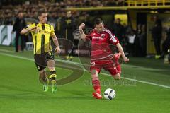 1. Bundesliga - Fußball - Borussia Dortmund - FC Ingolstadt 04 - 1:0 - Erik Durm (BVB 37) Markus Suttner (29, FCI)