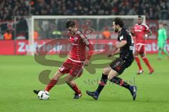 1. Bundesliga - Fußball - Bayer Leverkusen - FC Ingolstadt 04 - Pascal Groß (10, FCI) Admir Mehmedi (Leverkusen 14)