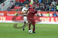 1. Bundesliga - Fußball - FC Ingolstadt 04 - Borussia Mönchengladbach - Marvin Matip (34, FCI) Mahmoud Dahoud (#8 Gladbach)