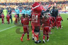 1. Bundesliga - Fußball - FC Ingolstadt 04 - RB Leipzig - Fussballkinder Kids Einlaufkids Schanzer Aufstellung