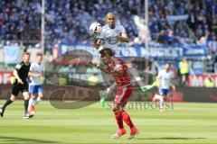 1. Bundesliga - Fußball - FC Ingolstadt 04 - FC Schalke 04 - Darío Lezcano (11, FCI) Naldo (29 Schalke)