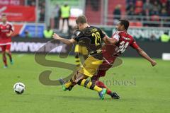 1. Bundesliga - Fußball - FC Ingolstadt 04 - Borussia Dortmund - Marvin Matip (34, FCI) 200. Liga Spiel Matthias Ginter (BVB 28)