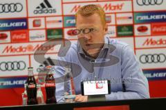 1. Bundesliga - Fußball - FC Ingolstadt 04 - FC Schalke 04 - Pressekonferenz nach dem Spiel Cheftrainer Markus Weinzierl (Schalke) Cheftrainer Maik Walpurgis (FCI)
