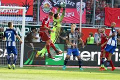 1. BL - Saison 2016/2017 - FC Ingolstadt 04 - Hertha BSC - #he19 beim Kopfball - Rune Jarstein Torwart (#22 Hertha) -  Foto: Meyer Jürgen