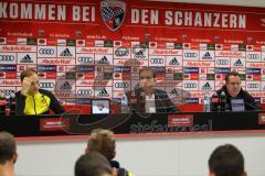 1. Bundesliga - Fußball - FC Ingolstadt 04 - Borussia Dortmund - Pressekonferenz nach dem Spiel Cheftrainer Thomas Tuchel (BVB Trainer) und Cheftrainer Markus Kauczinski (FCI)