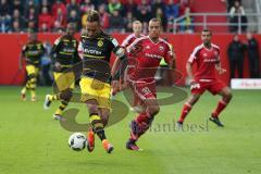 1. Bundesliga - Fußball - FC Ingolstadt 04 - Borussia Dortmund - Pierre-Emerick Aubameyang (BVB 17) Marvin Matip (34, FCI)