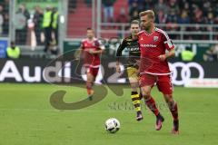 1. Bundesliga - Fußball - FC Ingolstadt 04 - Borussia Dortmund - Lukas Hinterseer (16, FCI) Angriff Matthias Ginter (BVB 28)