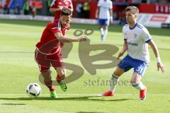 1. BL - Saison 2016/2017 - FC Ingolstadt 04 - FC Schalke 04 - Mathew Leckie (#7 FCI) - Natasic Matija weiss #31 Schalke 04 - Foto: Meyer Jürgen