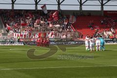 1. BL - Saison 2016/2017 - FC Ingolstadt 04 - 1. FSV Mainz 05 - Die Mannschaften bilden einen Kreis vor dem Spiel - Foto: Meyer Jürgen