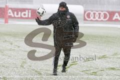 1. BL - Saison 2016/2017 - FC Ingolstadt 04 - Trainingsauftakt im neuen Jahr 2017 - Michael Henke (Co-Trainer FCI) - Foto: Meyer Jürgen