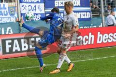 2. BL - Saison 2017/2018 - VFL Bochum - FC Ingolstadt 04 - Stefano Celozzi (#21 Bochum) - Thomas Pledl (#30 FCI) - Foto: Meyer Jürgen