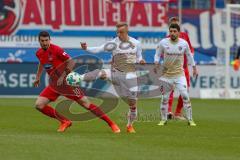 2. BL - Saison 2017/2018 - FC Heidenheim - FC Ingolstadt 04 - Sonny Kittel (#10 FCI) - Norman Theuerkauf (#30 Heidenheim) - Foto: Meyer Jürgen