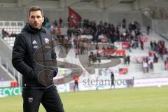 2. Bundesliga - Fußball - Erzgebirge Aue - FC Ingolstadt 04 - Cheftrainer Stefan Leitl (FCI) vor dem Spiel