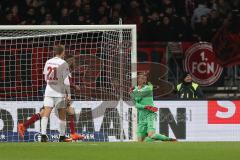 2. Bundesliga - Fußball - 1. FC Nürnberg - FC Ingolstadt 04 - Tor für Nürnberg Ausgleich 1:1 Torwart Örjan Haskjard Nyland (1, FCI) ärgert sich
