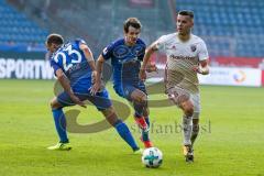 2. BL - Saison 2017/2018 - VFL Bochum - FC Ingolstadt 04 - Robert Tesche (#23 Bochum) - Alfredo Morales (#6 FCI) - Foto: Meyer Jürgen