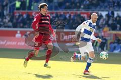 2. Bundesliga - Fußball - MSV Duisburg - FC Ingolstadt 04 - Stefan Kutschke (20, FCI) schnappt sich Ball und trifft zum Ausgleich Tor