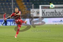 2. Bundesliga - Fußball - DSC Arminia Bielefeld - FC Ingolstadt 04 - Freistoß Sonny Kittel (10, FCI)