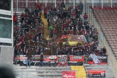 2. Bundesliga - 1. FC Kaiserslautern - FC Ingolstadt 04 - mitgereiste Fans Jubel Kurve Fahnen banner
