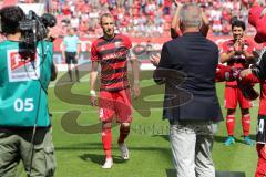 2. Bundesliga - Fußball - FC Ingolstadt 04 - 1. FC Kaiserslautern - Moritz Hartmann (9, FCI) wird verabschiedet