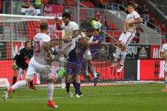 2. BL - Saison 2017/2018 - FC Ingolstadt 04 - FC Erzgebirge Aue - Dario Lezcano (#11 FCI) - Almog Cohen (#8 FCI) beim Kopfball - Foto: Meyer Jürgen